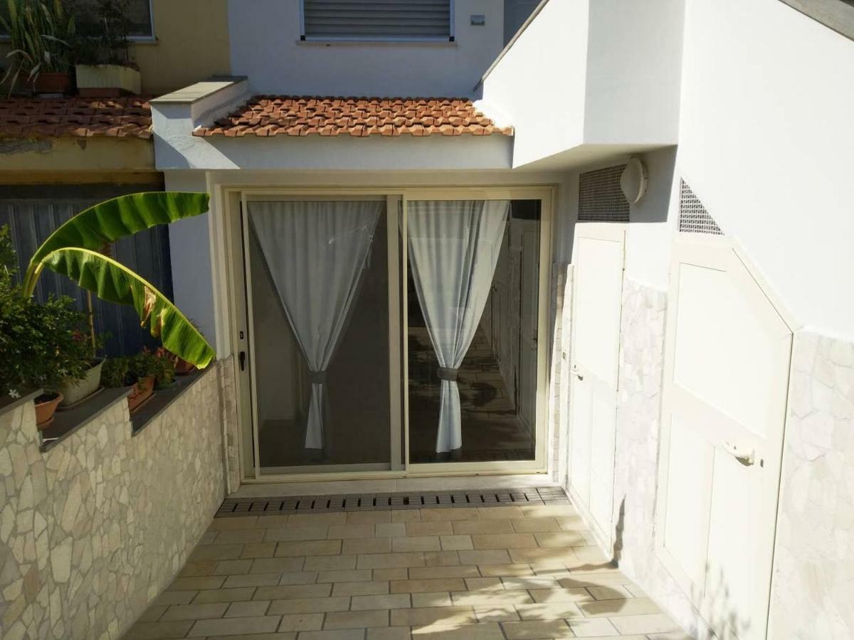 Oristano 5 Pers Appartamento 외부 사진